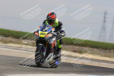 media/Aug-03-2025-TrackDaz (Sun) [[bf4a71acf9]]/B Group/1220pm (Wheelie Bump)/